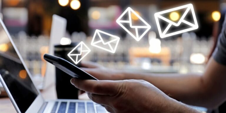 tres correos seguimiento tienda online